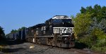 NS 62V approaches Valley Road's grade crossing on the Lehigh Line